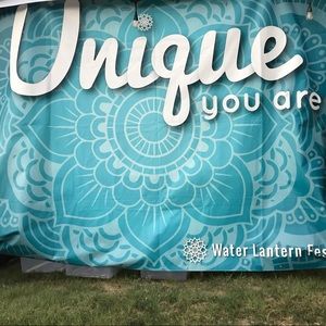 Meet your Posher, Rebeca